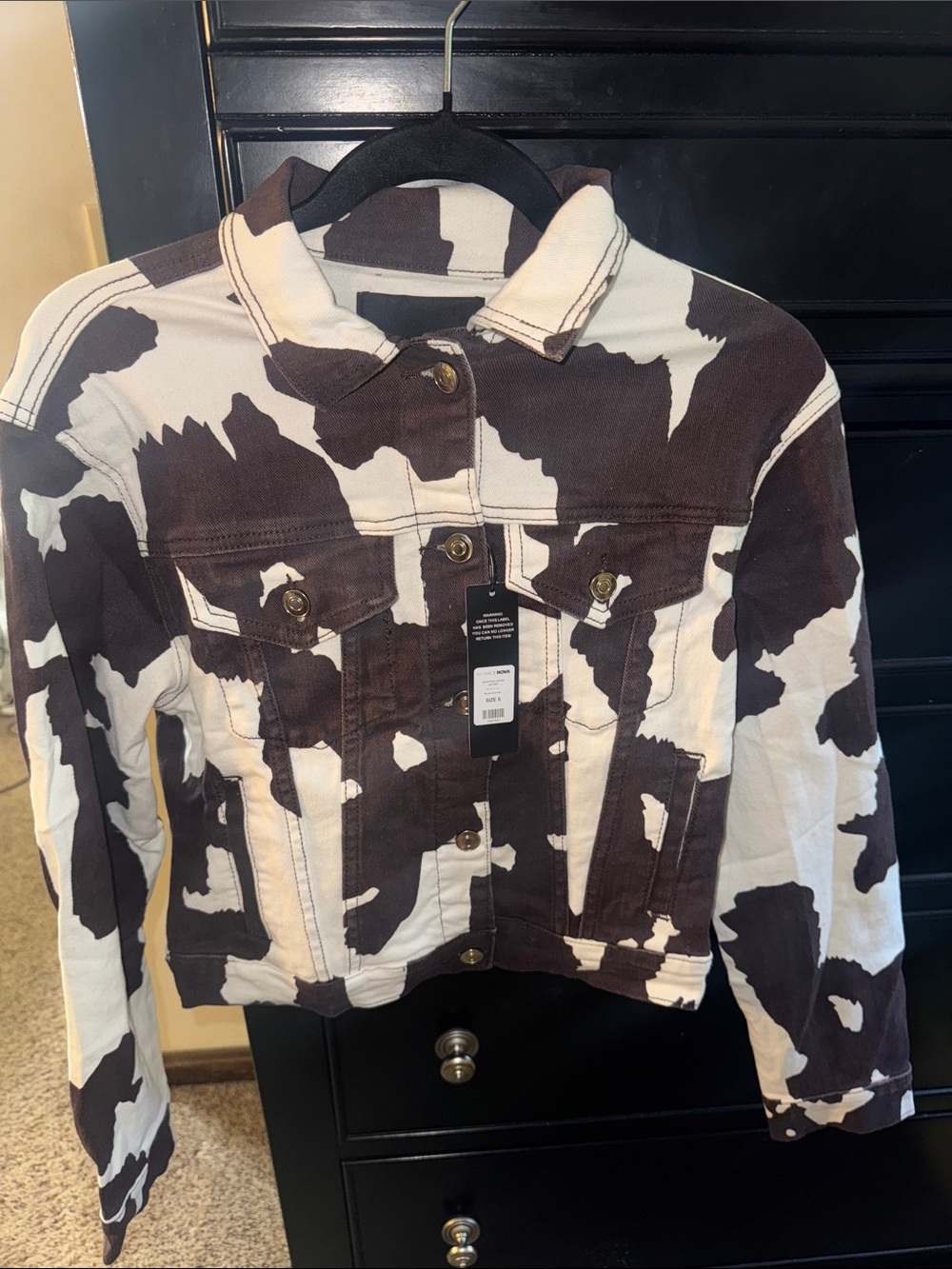 NWT women’s cowprint FASHIONNOVA jacket